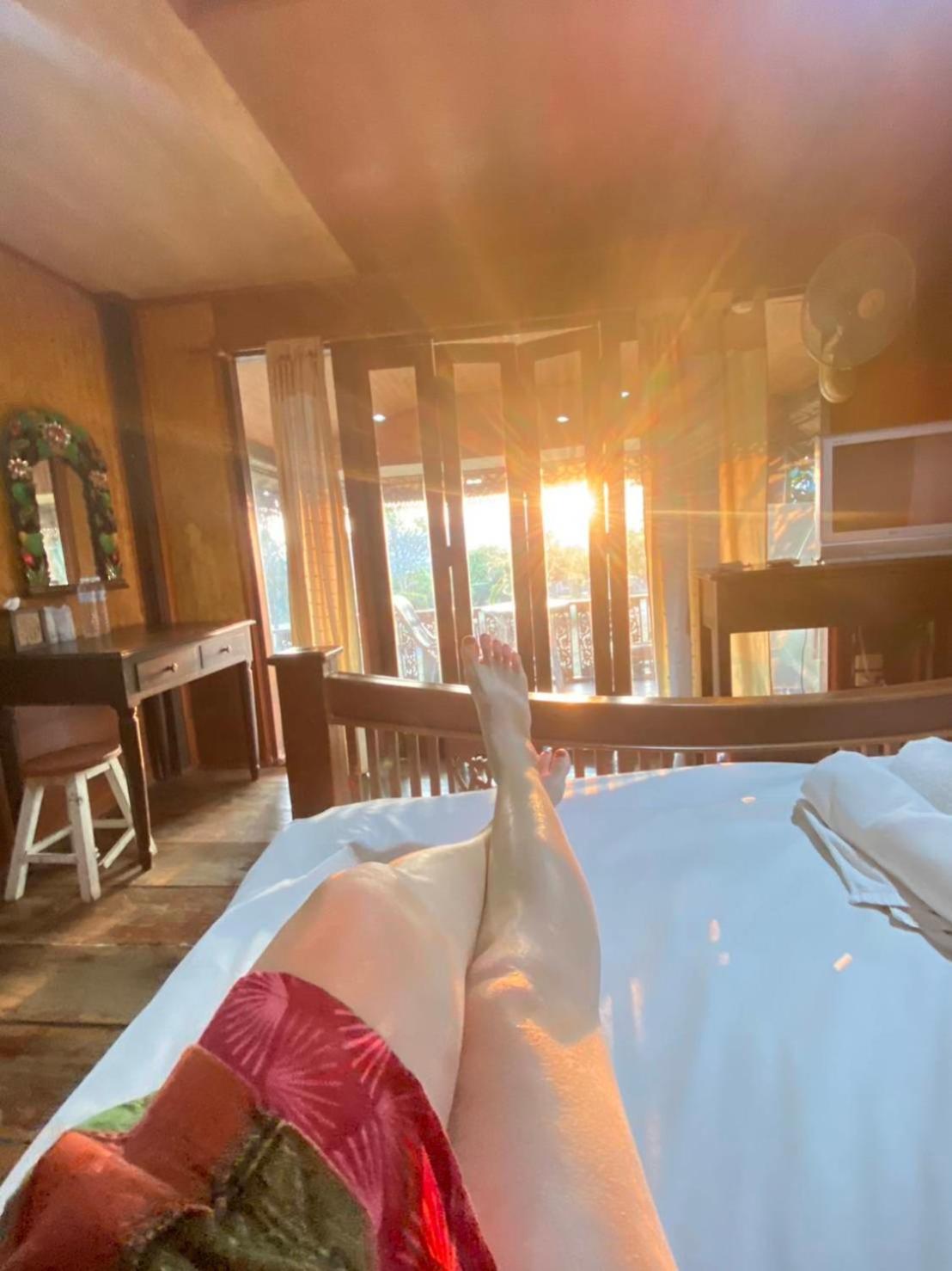 Romantic Time Mountain सहारा Pai